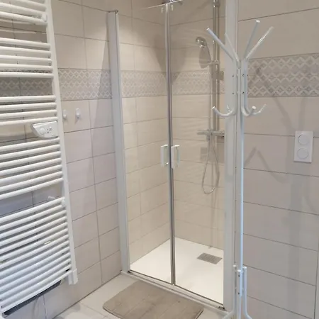 Maison Charmante A Avec Terrasse Et Jardin Holiday home